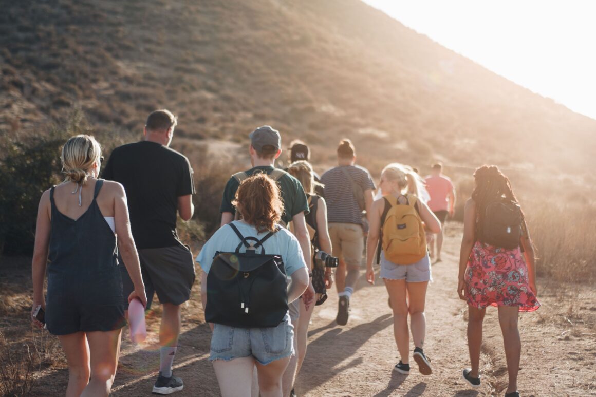 A large family on vacation together.